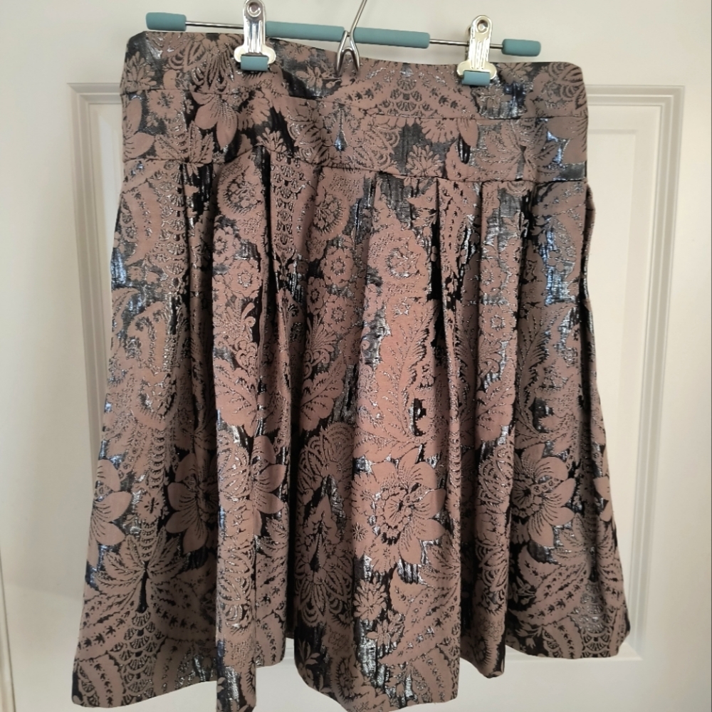 Victor Alfaro Silver Metallic Jacquard Floral Flared Skirt Size 12